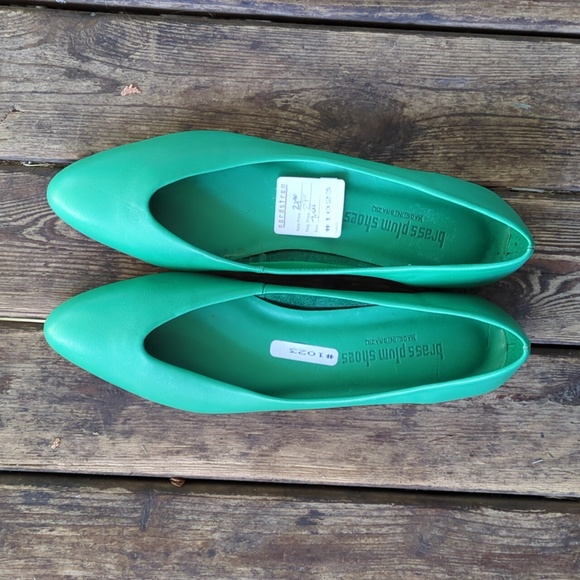 Nordstrom (Brass Plum Shoes) flats - Picture 3 of 7